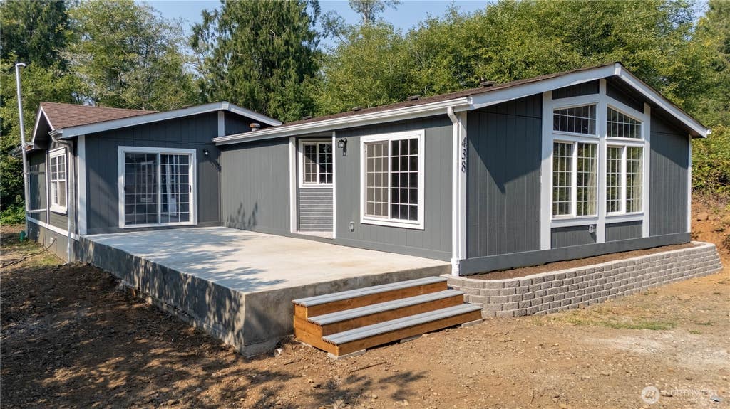 Photo of 438 E Mommsen Street, McCleary, WA 98557 (MLS # 2565673)