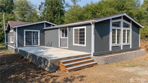 Photo of 438 E Mommsen Street, McCleary, WA 98557 (MLS # 2565673)