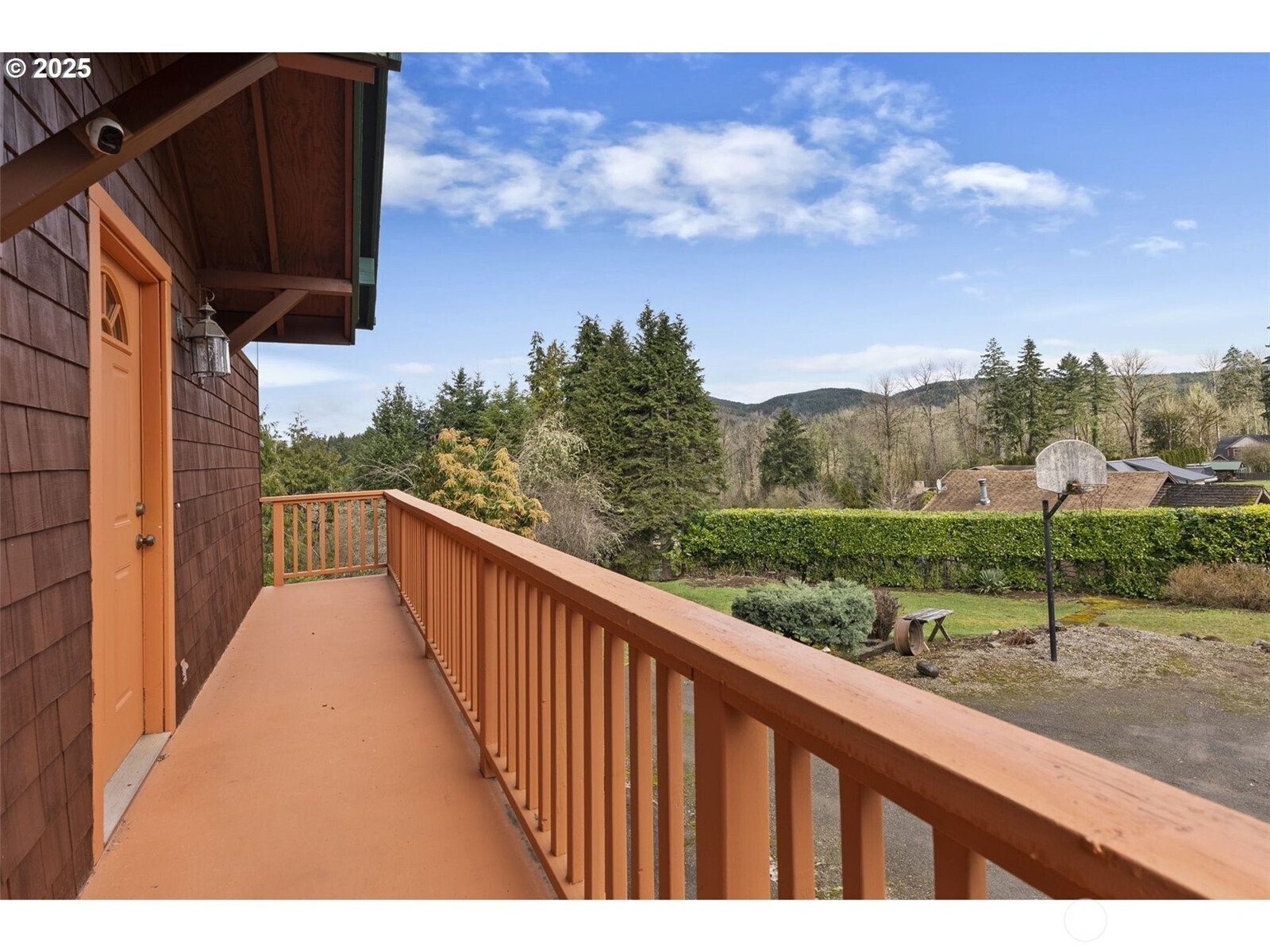 153 Lakeview Drive