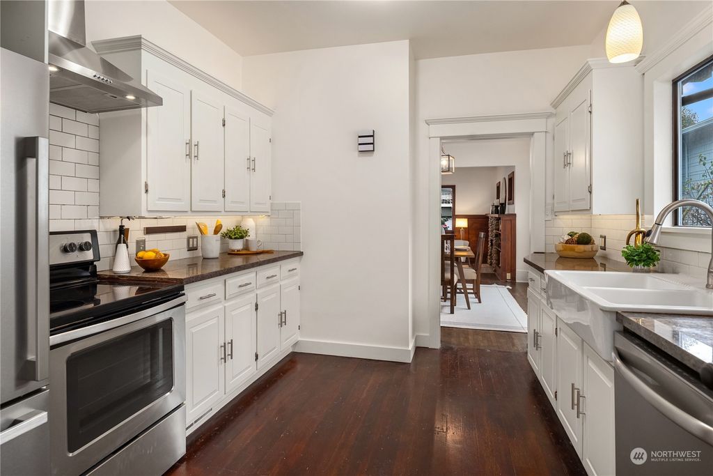 Photo of 5317 8Th Avenue NE, Seattle, WA 98105 (MLS # 2328762)
