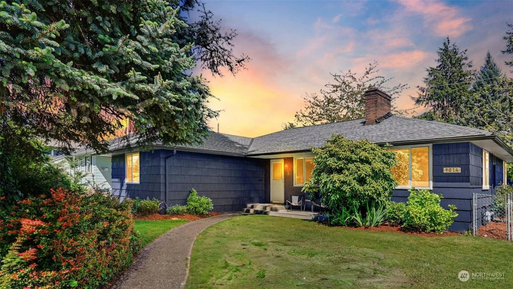 Photo of 9014 34th Avenue SW, Seattle, WA 98126 (MLS # 2230467)