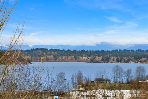 Photo of 7733 58th Avenue NE, Seattle, WA 98115 (MLS # 2481264)