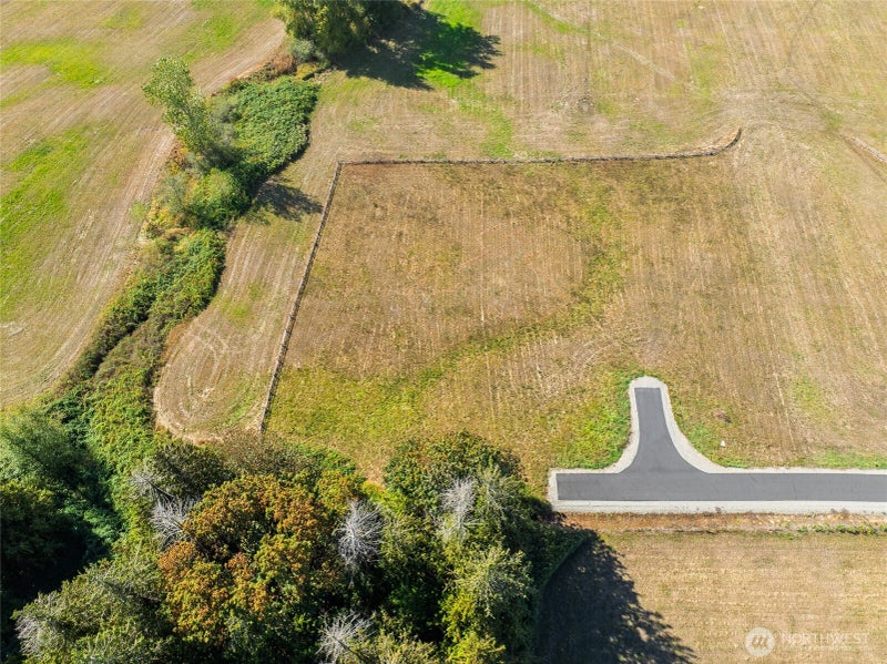 1383 Ten Mile Road