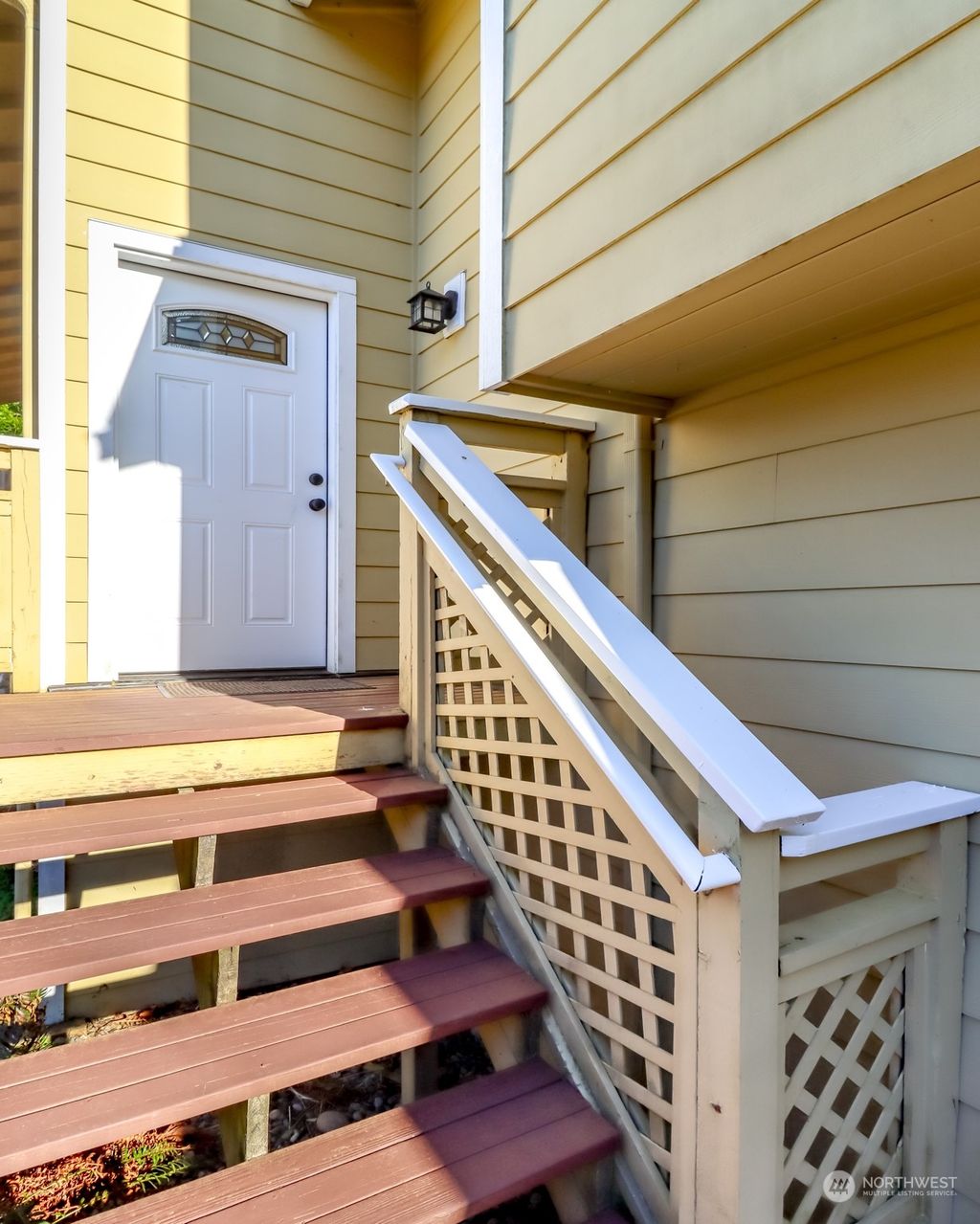 Photo of 28618 15th Avenue S, Federal Way, WA 98003 (MLS # 2211383)