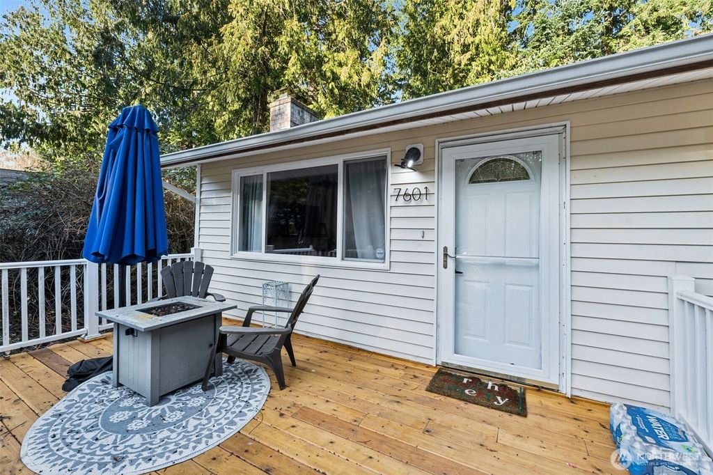 Photo of 7601 35th Street NW, Gig Harbor, WA 98335 (MLS # 2469438)