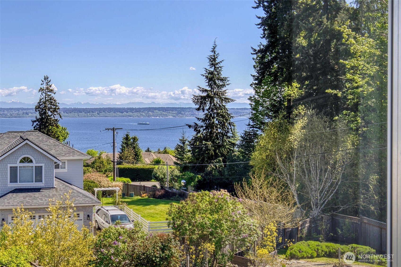 11560 NE Skyward Loop