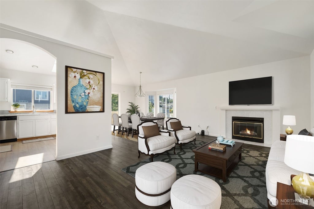 Photo of 3701 Browns Point Blvd BLVD, Tacoma, WA 98422 (MLS # 2552210)