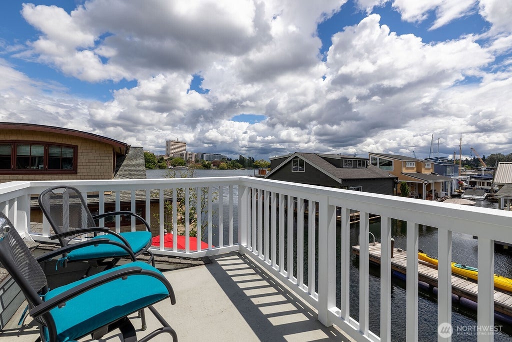 Photo of 1210 E Shelby Street #G, Seattle, WA 98102 (MLS # 2581922)