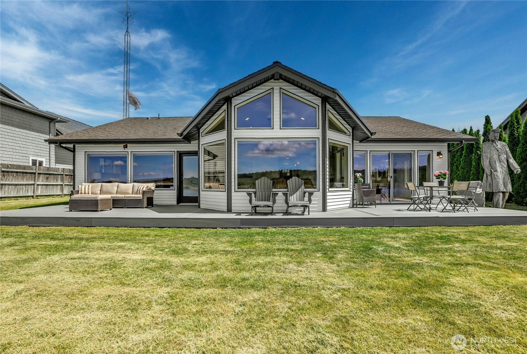 14938 Channel Lane