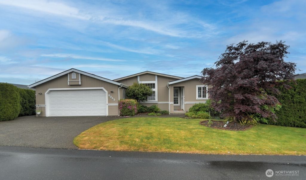 Photo of 8045 18th Lane SE, Lacey, WA 98503 (MLS # 2522945)