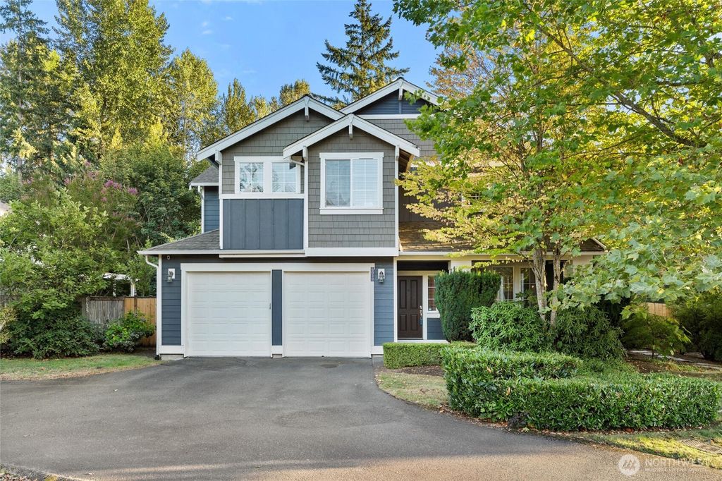 Photo of 6029 SE 2nd Court, Renton, WA 98059 (MLS # 2434891)