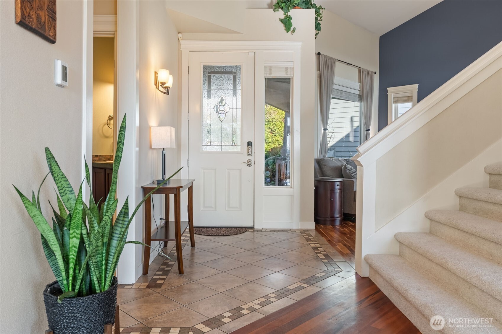 1698 Skyline Ridge Lane SW