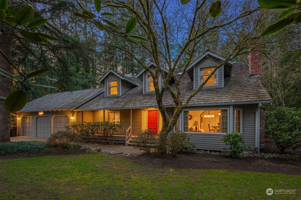 Photo of 22420 NE 46th Street, Redmond, WA 98053 (MLS # 2212219)