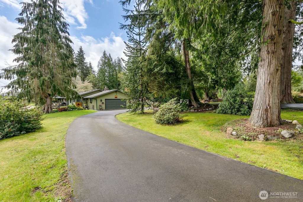 Photo of 13410 94th Street NE, Lake Stevens, WA 98258 (MLS # 2363130)