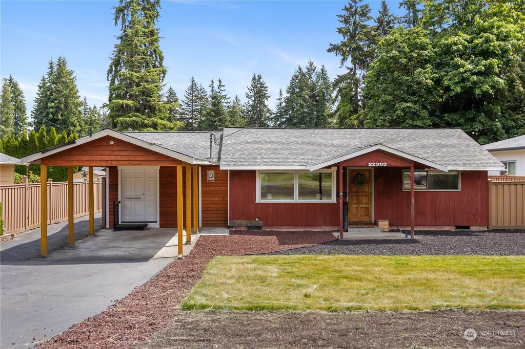 Photo of 22303 52nd Avenue W, Mountlake Terrace, WA 98043 (MLS # 2072609)