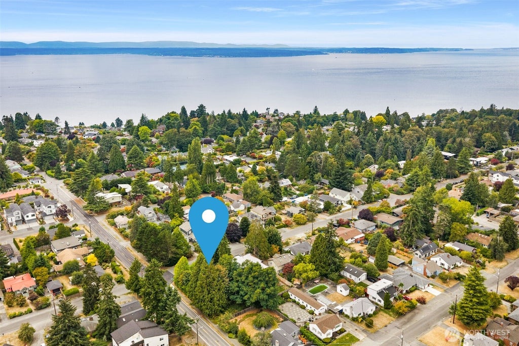 Photo of 10004 14th Avenue NW, Seattle, WA 98177 (MLS # 2578574)