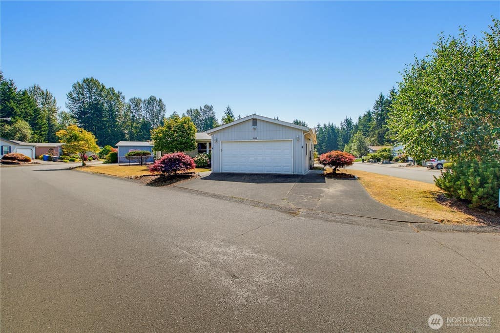 Photo of 12422 152nd Street Ct E #69, Puyallup, WA 98374 (MLS # 2568256)