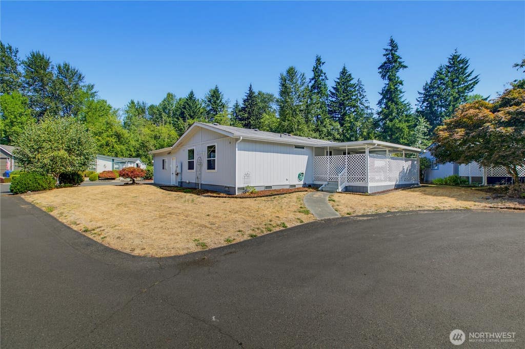 Photo of 12422 152nd Street Ct E #69, Puyallup, WA 98374 (MLS # 2568256)
