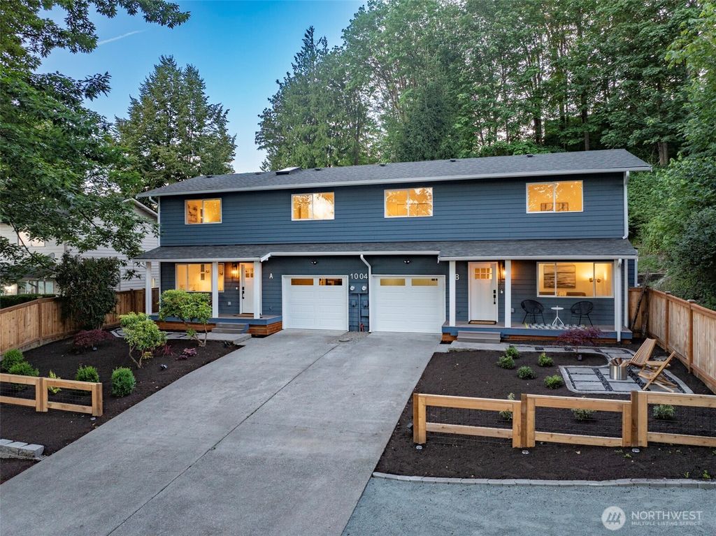 Photo of 1004 McDonald Avenue, Snohomish, WA 98290 (MLS # 2404680)
