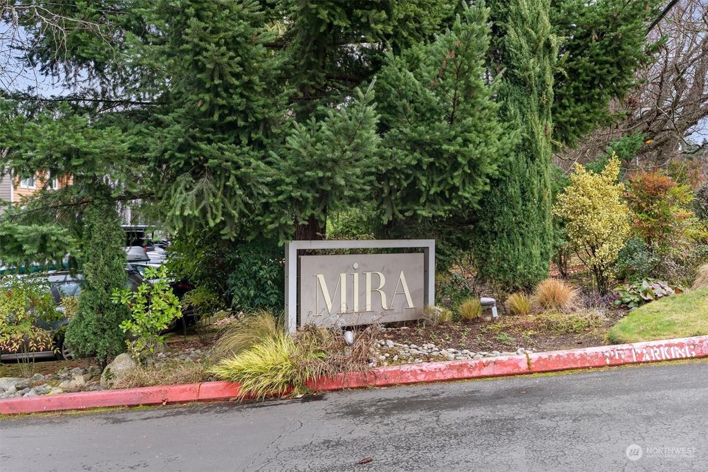 Photo of 712 Kirkland Circle #A204, Kirkland, WA 98033 (MLS # 2194418)