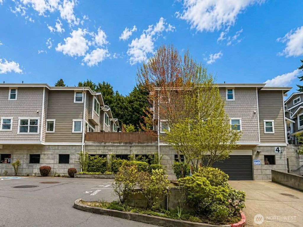 Photo of 7322 Rainier Avenue S #502, Seattle, WA 98118 (MLS # 2502793)