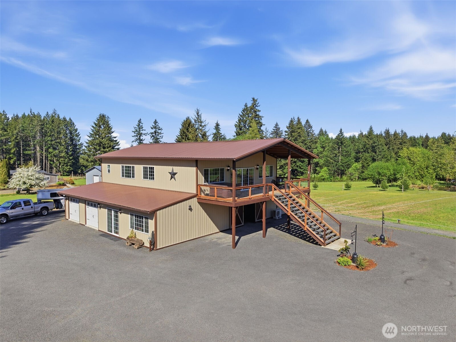 120 Gold Creek Place