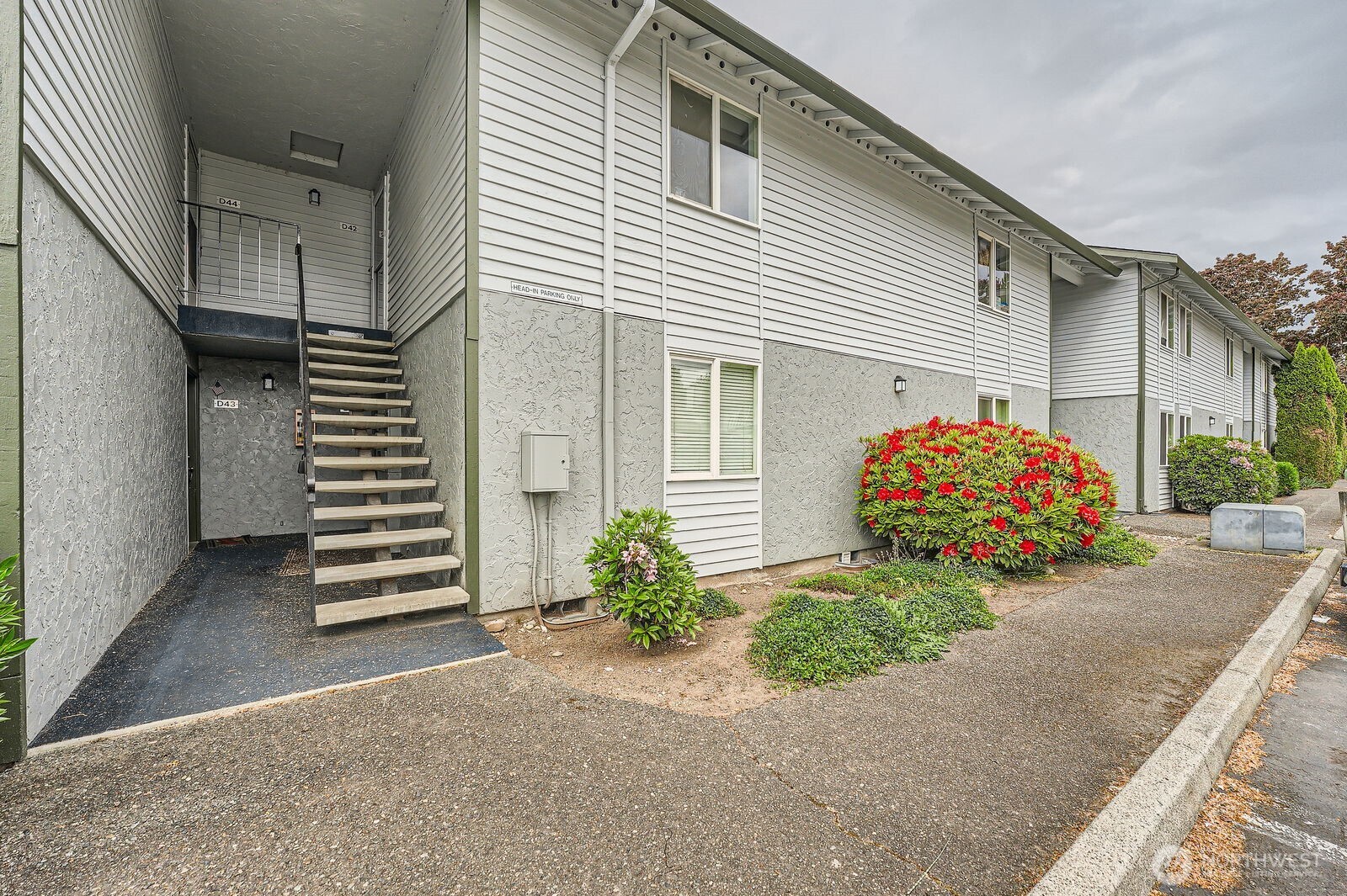 1856 Central Place S #D42