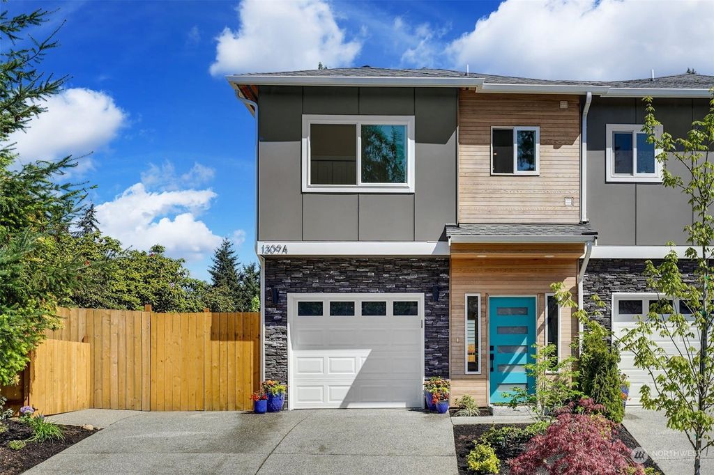 Photo of 1309 131st Street SE #A, Everett, WA 98208 (MLS # 2070444)