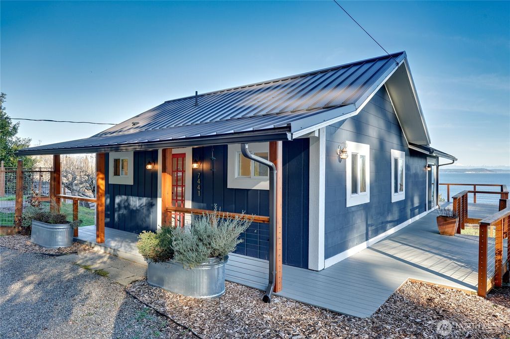 Photo of 7441 Oak Bay Road, Port Ludlow, WA 98365 (MLS # 2469654)