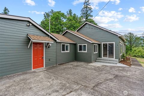 Photo of 3820 Westside Highway, Castle Rock, WA 98611 (MLS # 2406240)