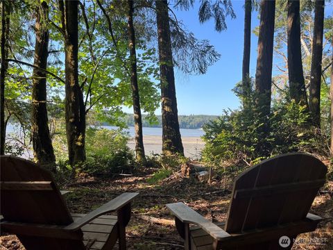 Photo of 5710 Oyster Bay Road NW, Olympia, WA 98502 (MLS # 2520257)