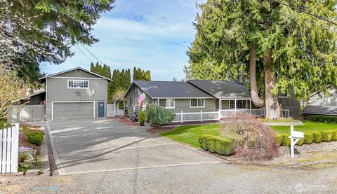 Photo of 5209 87th Street Ct E, Tacoma, WA 98446 (MLS # 2500640)