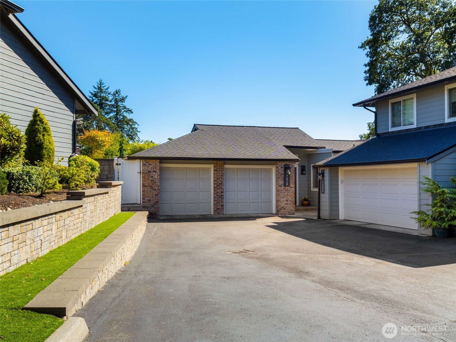 7310 Steilacoom Boulevard SW
