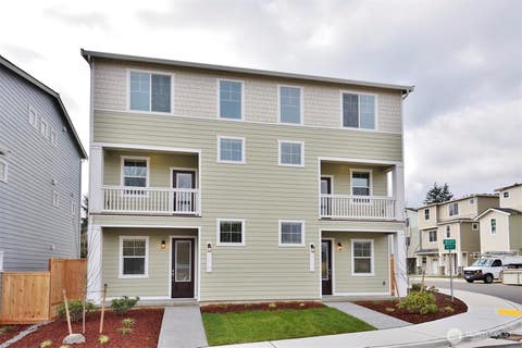 Photo of 8779 151st Court E, Puyallup, WA 98375 (MLS # 2554349)