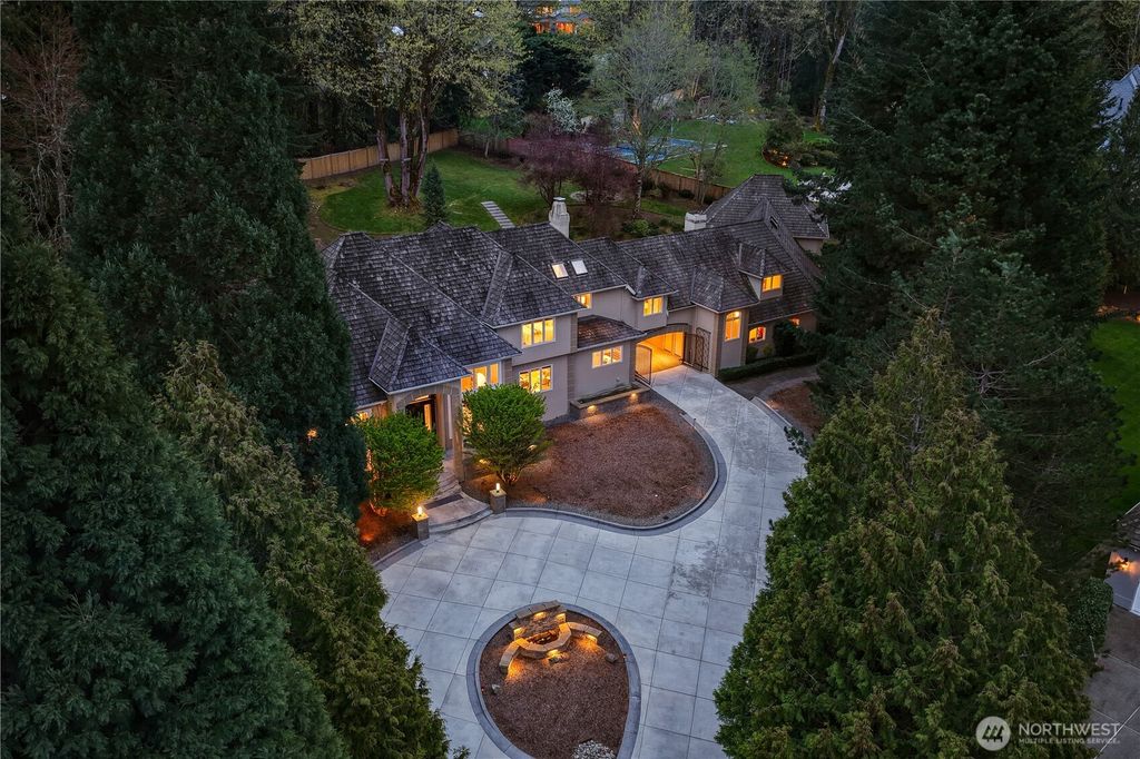 Photo of 6158 162nd Place SE, Bellevue, WA 98006 (MLS # 2505520)