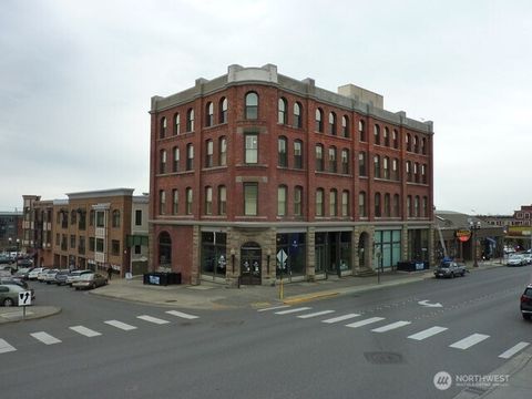 Photo of 13111327 11th Street, Bellingham, WA 98225 (MLS # 2504134)