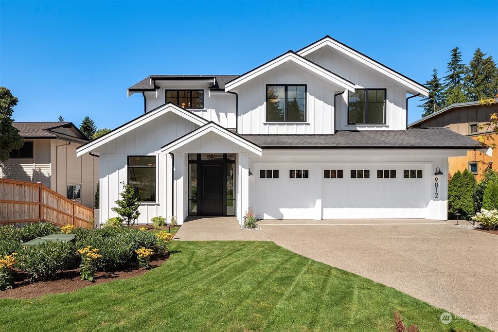 Photo of 9812 NE 31st Street, Bellevue, WA 98004 (MLS # 2174315)