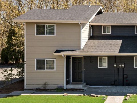 Photo of 92 Quinn Avenue #A, Marysville, WA 98270 (MLS # 2505114)