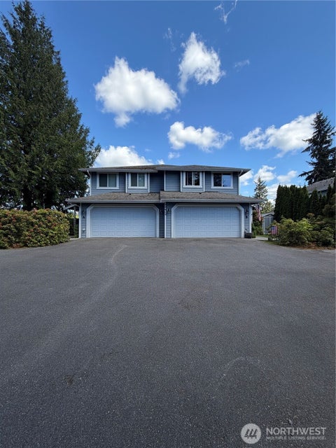 Photo of 22615 W 44th Ave AVE, Mountlake Terrace, WA 98043 (MLS # 2527080)
