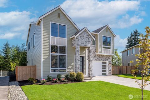 Photo of 9501 38th Street E, Edgewood, WA 98371 (MLS # 2431392)