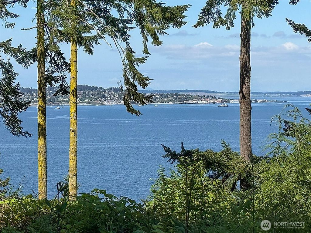Photo of 43 Nantucket Place, Port Townsend, WA 98368 (MLS # 2540397)