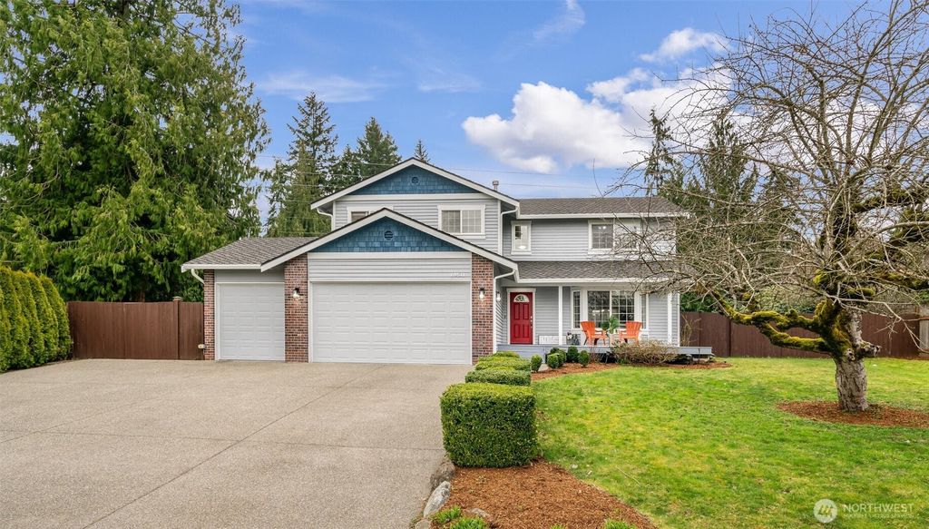 Photo of 19511 26th Drive SE, Bothell, WA 98012 (MLS # 2346438)