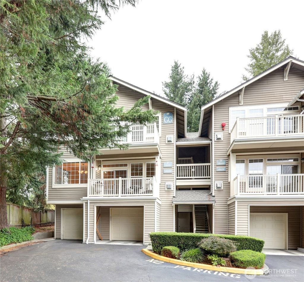 Photo of 18654 NE 56th Court #18654, Redmond, WA 98052 (MLS # 2432828)