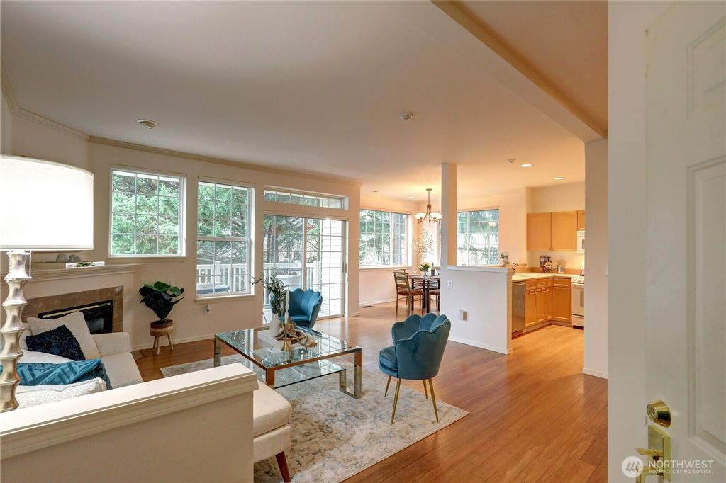 Photo of 18654 NE 56th Court #18654, Redmond, WA 98052 (MLS # 2432828)