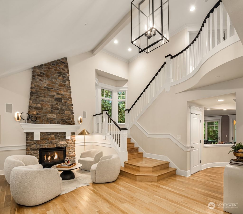 Photo of 3816 130th Avenue NE, Bellevue, WA 98005 (MLS # 2165621)