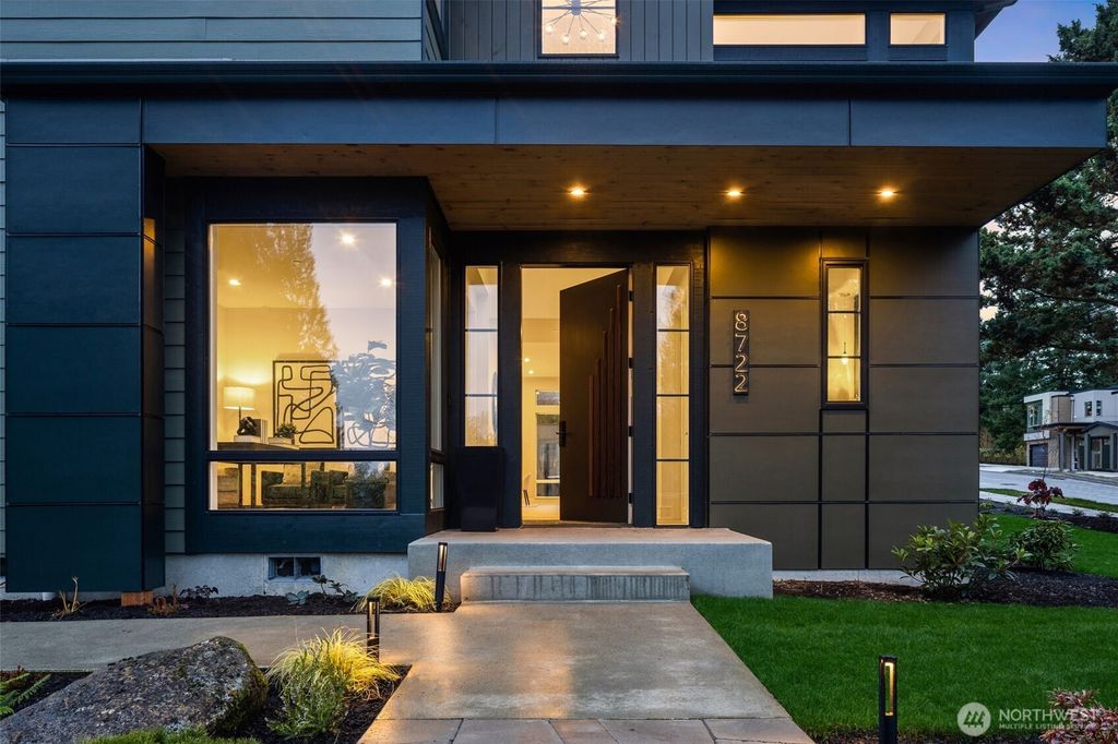 Photo of 8722 126th Avenue NE, Kirkland, WA 98033 (MLS # 2454365)