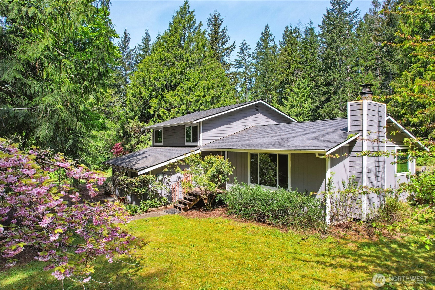 4000 NE Kedros Drive