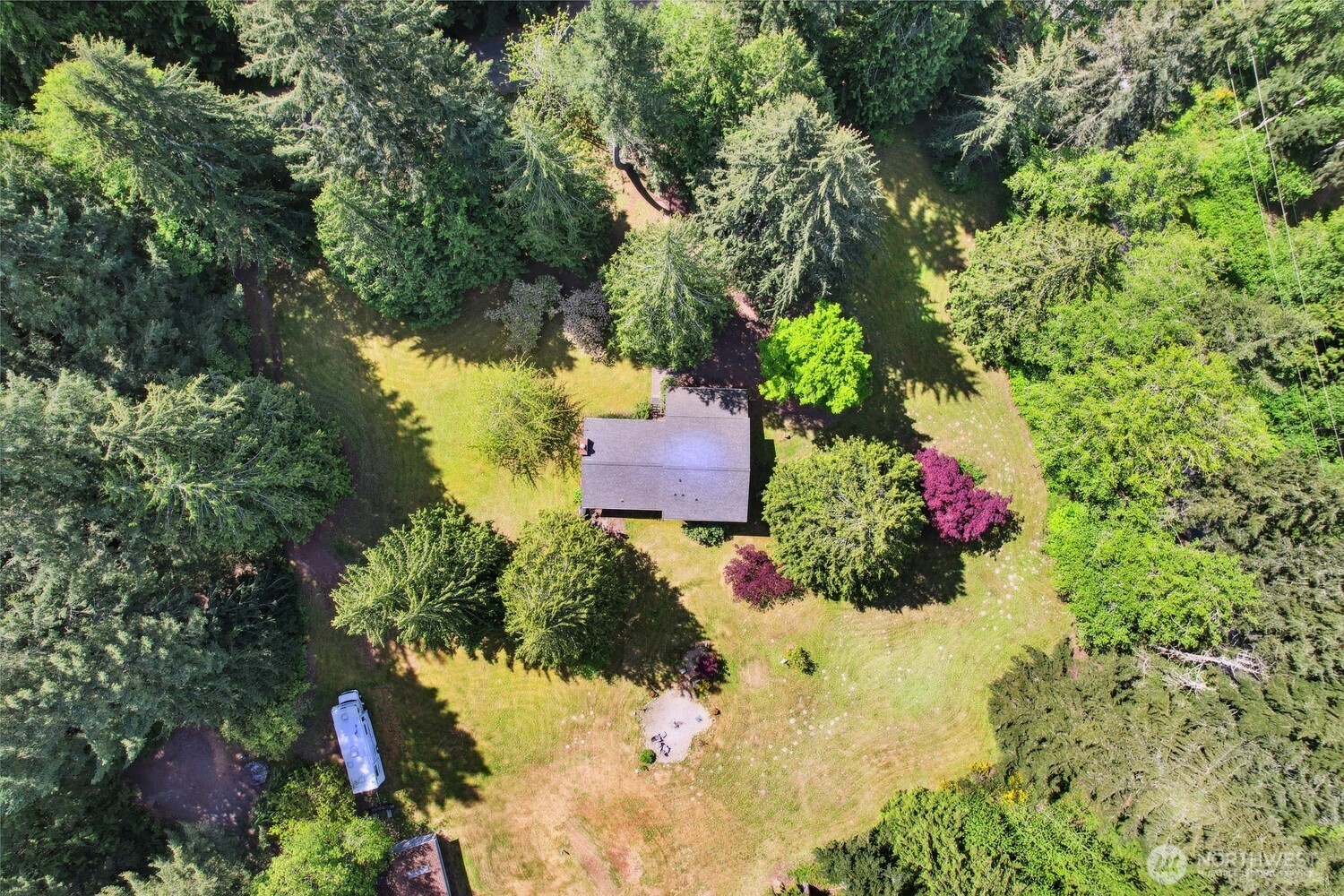 4000 NE Kedros Drive