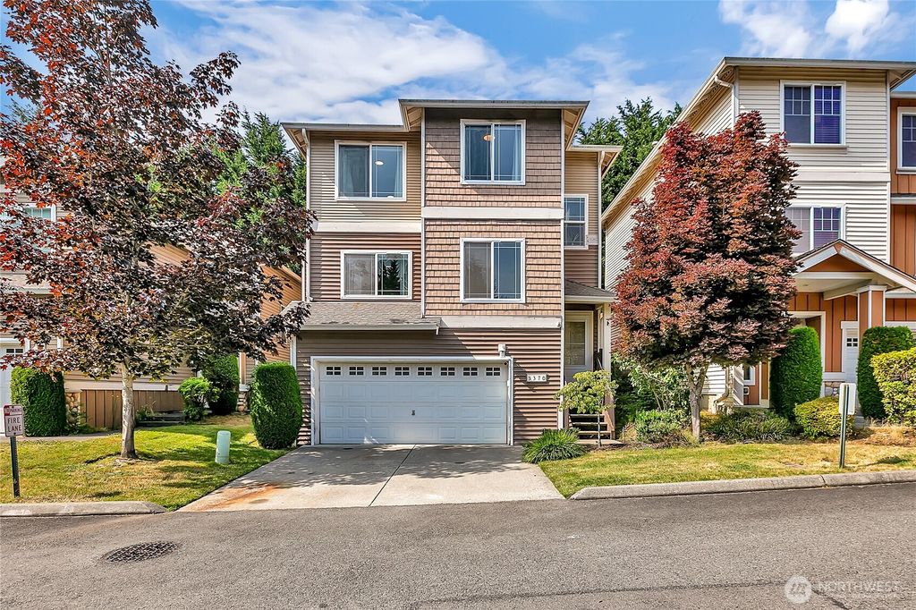 Photo of 3370 S 283rd Lane #26, Auburn, WA 98001 (MLS # 2415602)