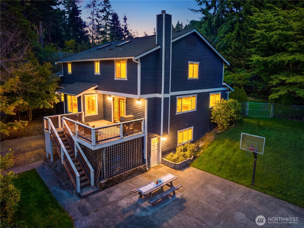 Photo of 6907 184th Street SE, Snohomish, WA 98296 (MLS # 2571170)
